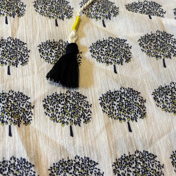 Boden White & Blue Boho Gauzy Cotton Tassel Tie-Neck Top, Size 4, EUC - Picture 3 of 4